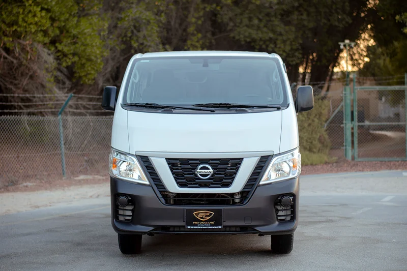 6-Seater Delivery Van | Manual | GCC Specs | Ref#N3141763612793806081114