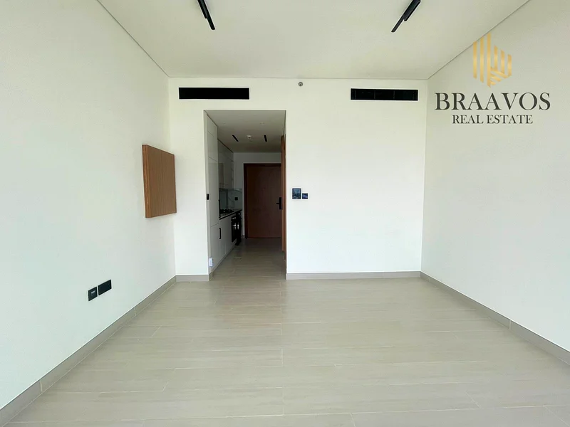 STUDIO | HIGH FLOOR | POOL VIEW | GOOD PRICE63785267340674110