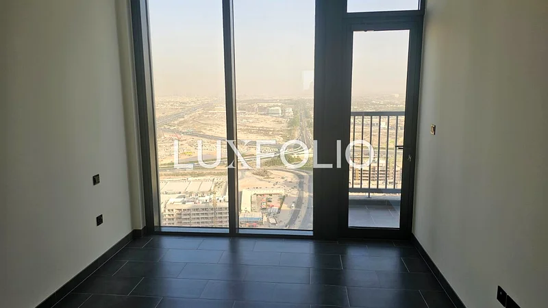 طابق عالي | تشمل الأجهزة | جاهز للانتقال63759460677889112