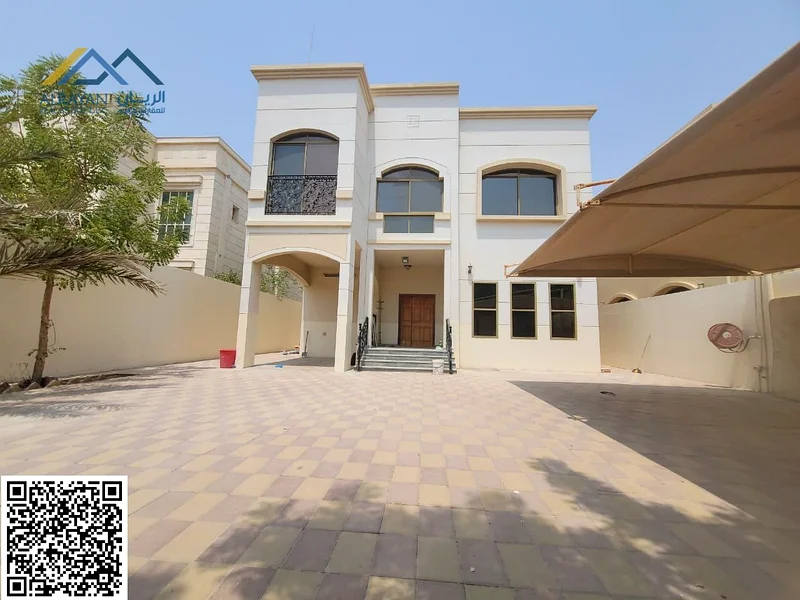 فيلا للإيجار في موقع متميز وبسعر ممتاز63712511762817111