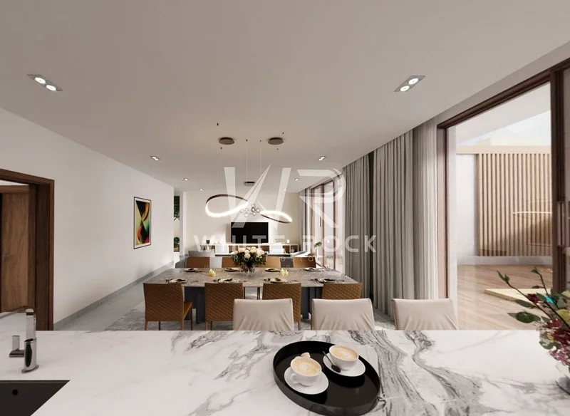 Luxurious 6BR Single Row | Spacious Plot63850785178625112