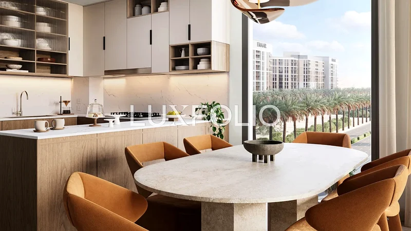 Corner Unit I Prime Location I Genuine Resale64046002884995114