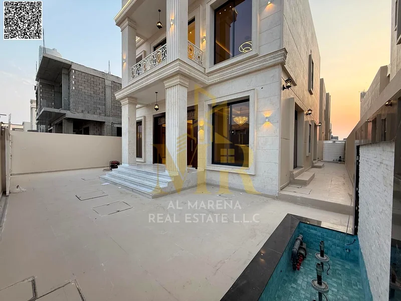 A villa directly from the owner, with personal finishing, on a main street, close to all services. Freehold for all nationalities and without a down p63893236552578114