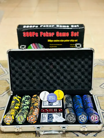 Ceramic Poker chips 300pc with silver box