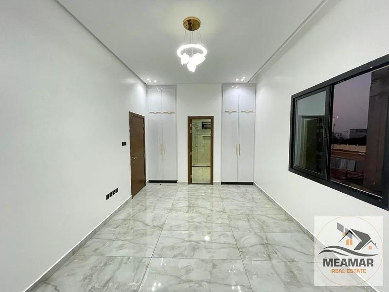 فيلا للبيع في الحيلو 2 بـ 4 غرف نوم وبسعر خاص جدًا63908146368513114