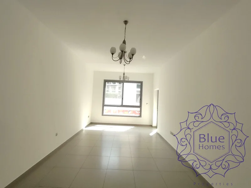 DISCOUNT OFFER 3BHK WITH STORAGE AVAILABLE ON INSURANCE METRO63743789457281112
