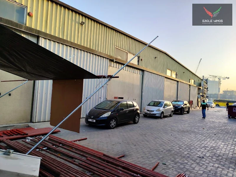 مستودع واسع للإيجار | موقع متميز63615720163459114