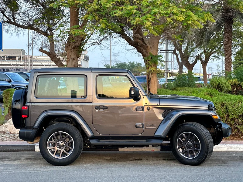 *LOWEST PRICE* 2021 JEEP WRANGLER SAHARA FULL SERVICE HISTORY NO ACCIDENTS NO REPAINT63612080610178114