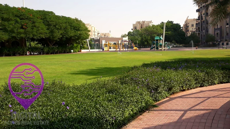 الدائرة الداخلية - منظر الحديقة - بالقرب من المدرسة63917686917761110