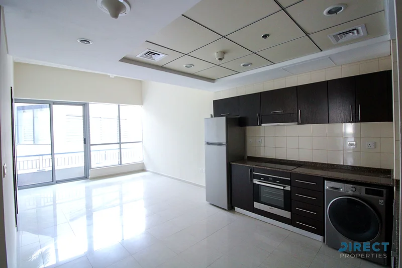 Available Now | Huge Layout | Prime Area63776732602753110