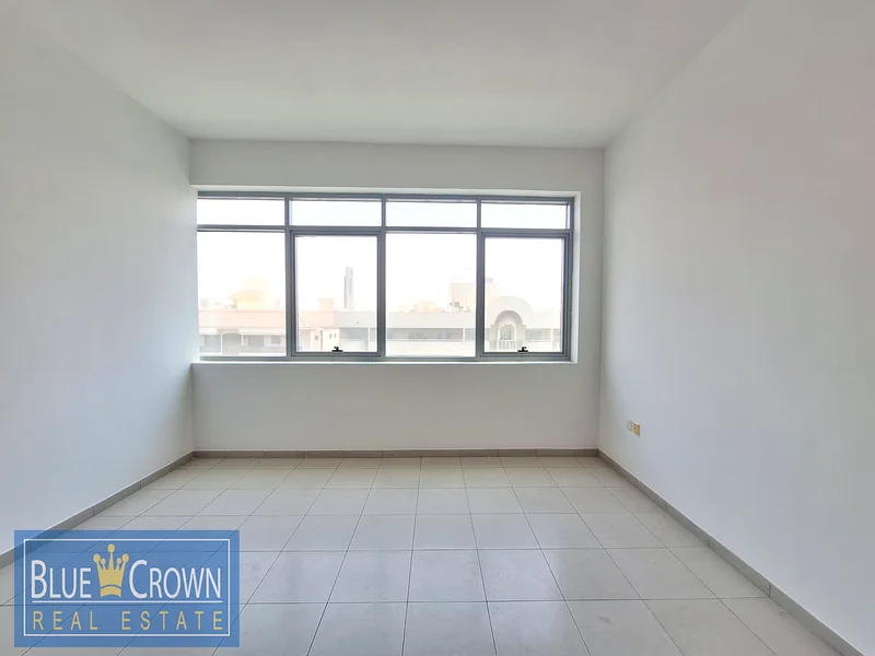 • "Spacious Studio Apartment in Prime Location"63727478241154114