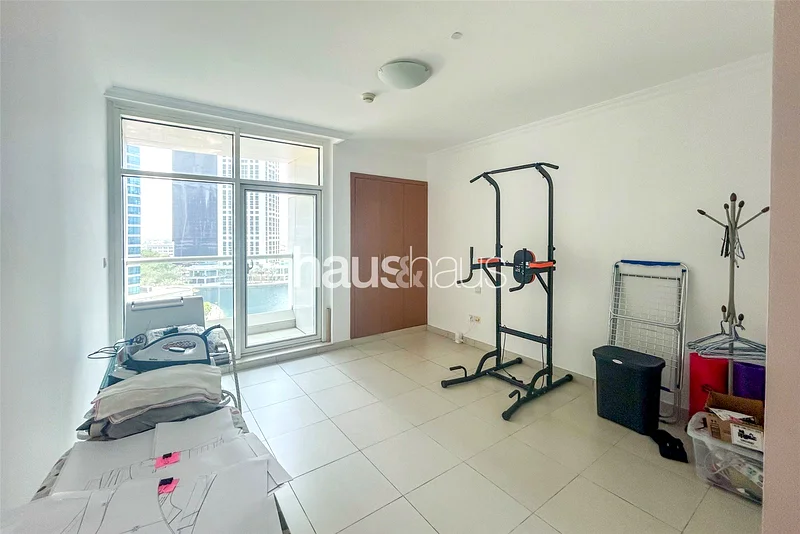 إطلالات على ملعب الجولف والبحيرة | تخطيط أكبر 2 بHK63988214687233114
