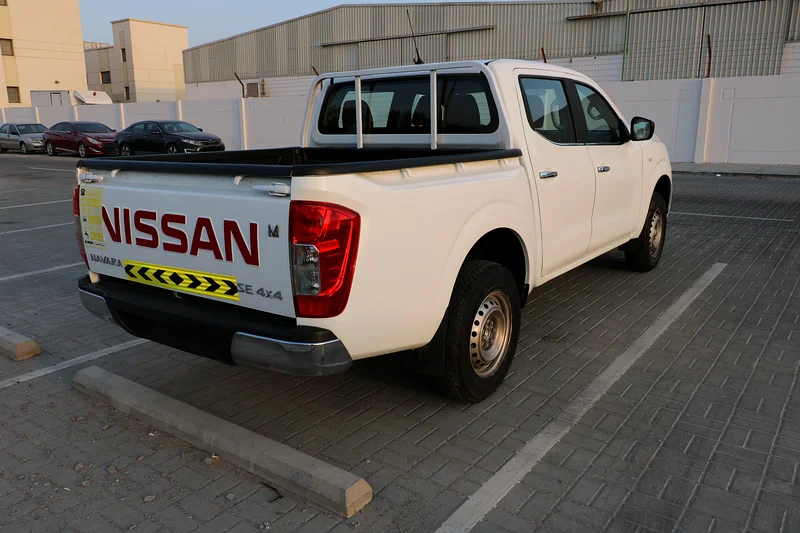 Nissan Navara SE 2022 | Automatic | 4×4 | GCC Specs | Well Maintained63612793518465113