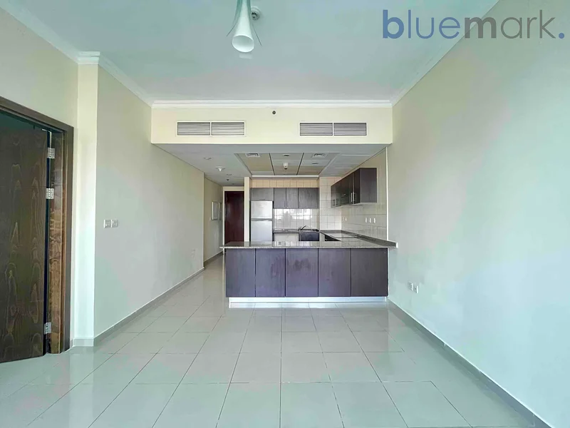FULL MARINA VIEW  ||  HIGH FLOOR ||  NEXT TO TRAM || BRIGHT UNIT63777132303490112