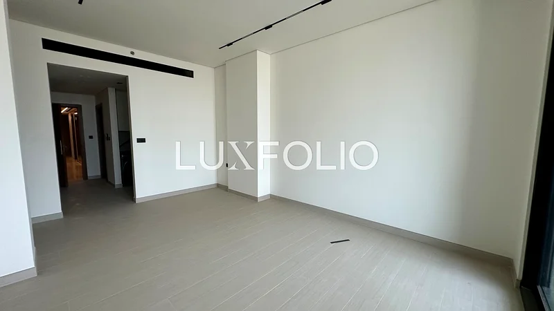 Large Studio | Jacuzzi | Burj  View63793383313921112
