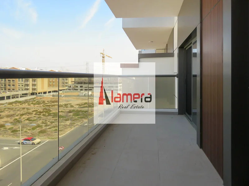 شقة بغرفة نوم واحدة جديدة ومرافق كاملة | شاغرة | مطبخ شبه مغلق63742846591105112