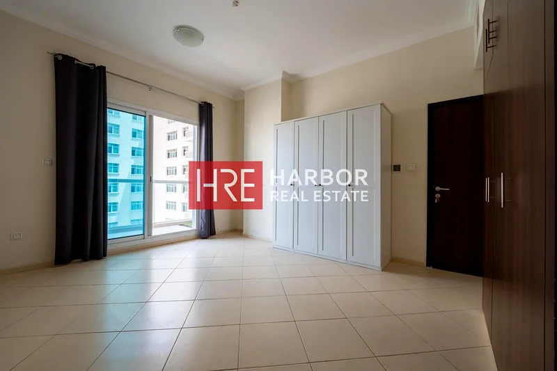 Well Maintained | High Floor |  Ready To Move In63934259402626112