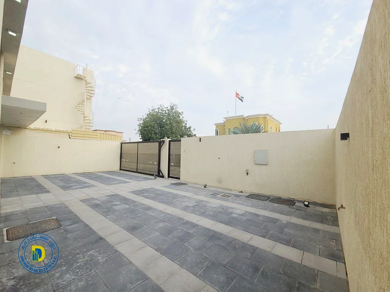 Luxury villa in a prime location in Al Rawda 3, Ajman. The price includes water, electricity and air conditioning.63878297728385112