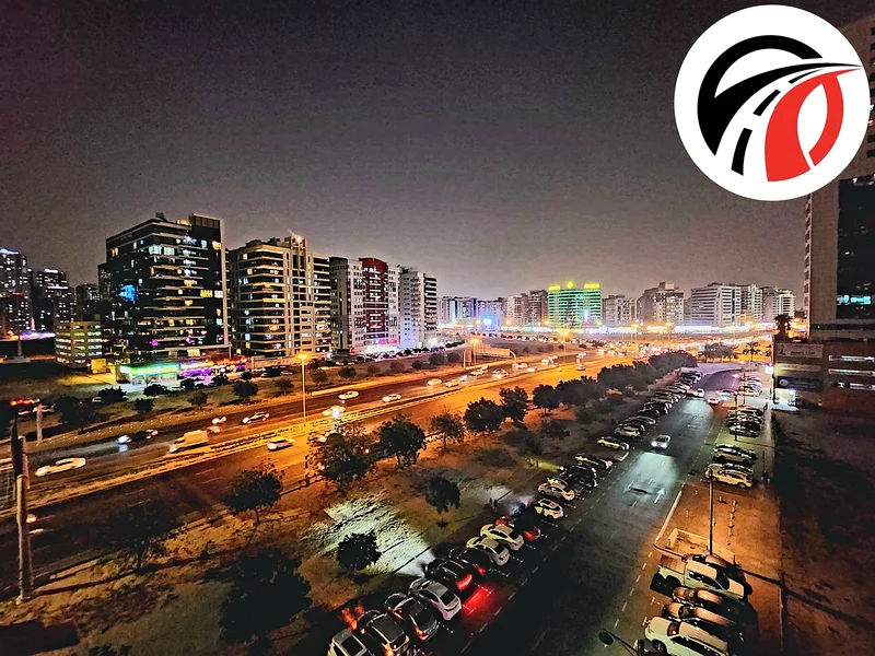 شهر مجاني! بالقرب من مترو ستوديوم! شقة 2 غرفة نوم وصالة مع جميع المرافق63754929077763112