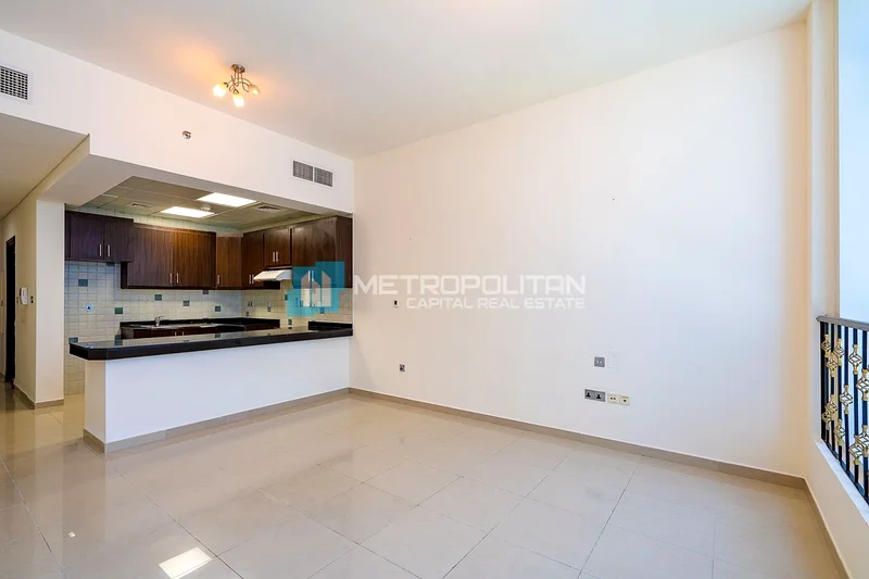 ستوديو واسع | مسبح جماعي | موقع متميز63842426738689111