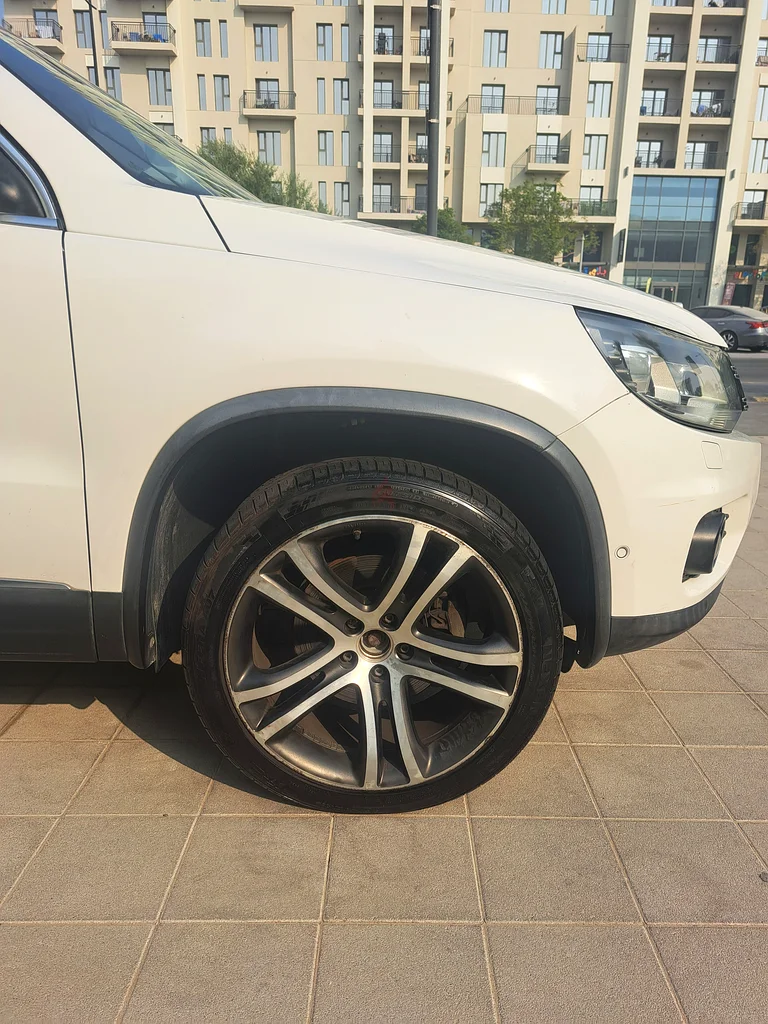 VW Tiguan 4Motion Track  Style edition63612060876418113