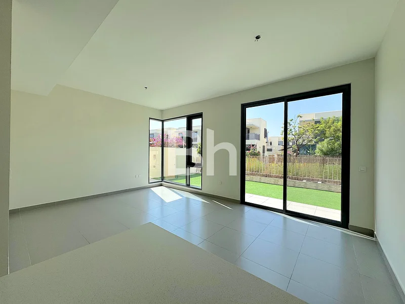 Fab Location | Well Maintained | Great Amenities63754927071105112