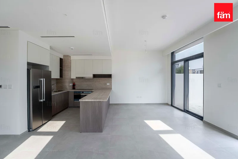 Huge Plot |  Maid Room | Handover Soon | Exclusive63926621562627113