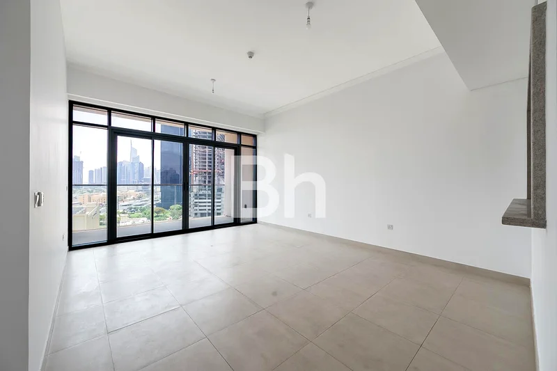 Vacant | Spacious | High Floor | Skyline View63916107000451110