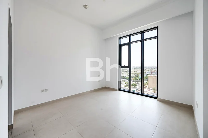 Vacant | Spacious | High Floor | Skyline View63916107000451114