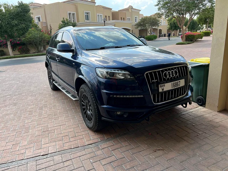 Audi Q7 S-Line 3L - Well maintained family car63699036726274111