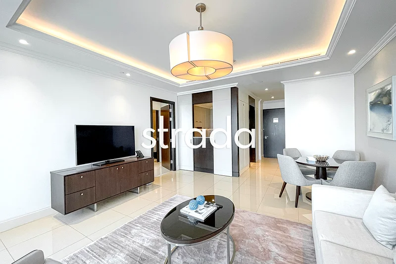 Exclusive | Sky Collection | Immaculate63772345929347114
