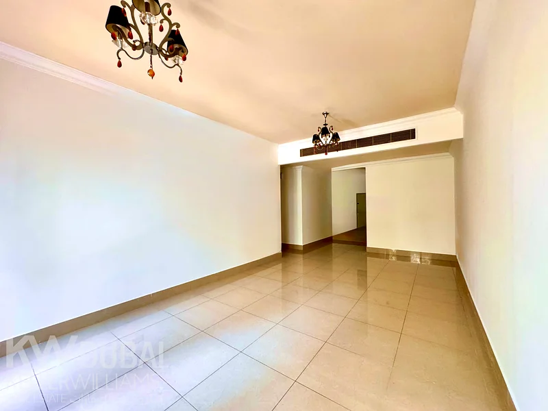 شقة واسعة من غرفة نوم واحدة في لي جراند شاتو في JVC63778150264067113