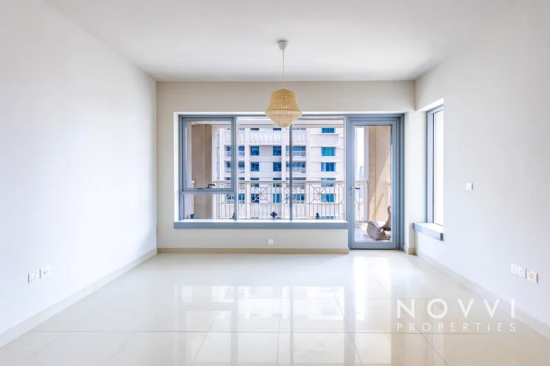 High floor | Lagoon view | Vacant63771015768835112