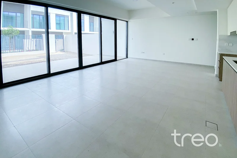 جديد بالكامل | مطبخ متوسط | متاح الآن63732572061955112