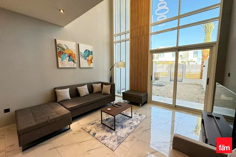 FULLY FURNISHED I PRIVATE GARDEN I 12 CHEQUES63735763425665113