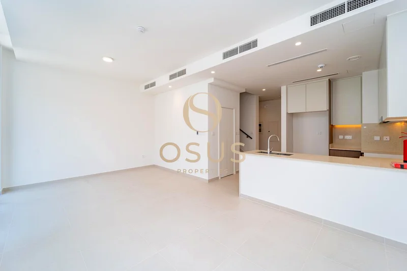 Modern 3BR+Maid | Spacious Garden | Prime Emaar Community63806009283971111