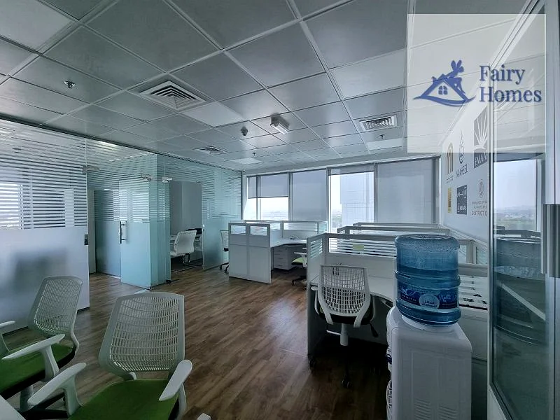 مجهز بالكامل | جاهز للانتقال | تخطيط واسع63618400179713112