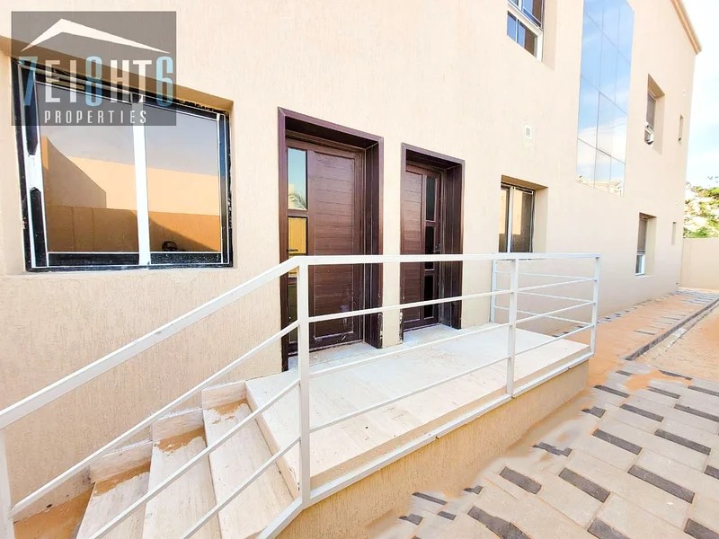 Vastu Compliant || Easy access || Spacious || 6 Bedroom independent villa || Garden63654978719105111