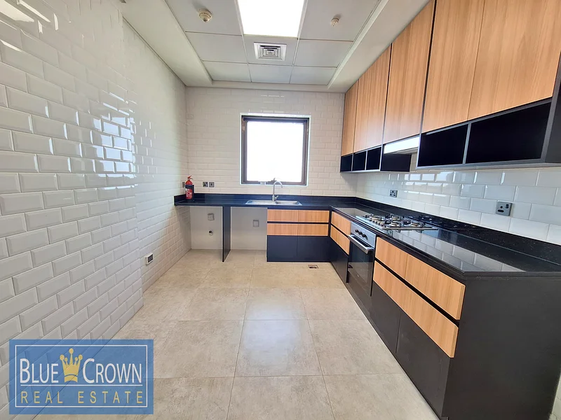 ELEGANT 2 BR / SPACIOUS LIVING ROOM / 3 BALCONIES63767261085955113