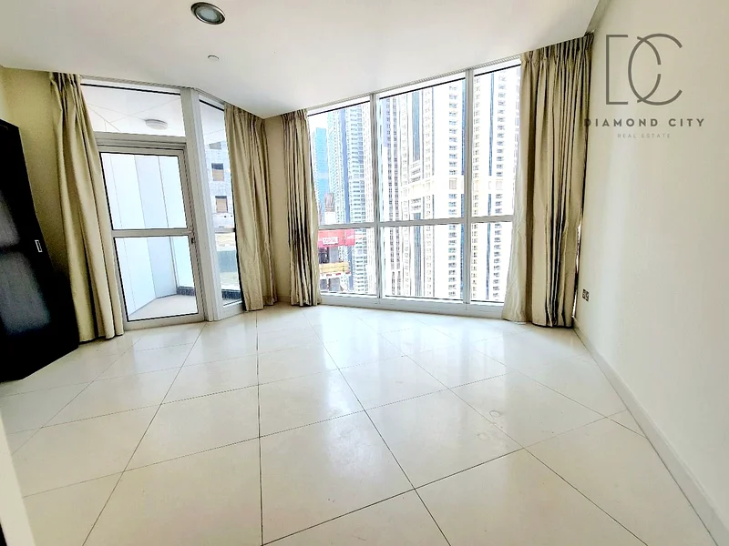 شقة واسعة مكونة من 3 غرف نوم في دبي مارينا63775818318466112