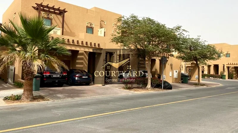 Single Row | Upgraded | Vacant | Prime Area63762121619458111