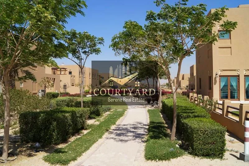 Single Row | Upgraded | Vacant | Prime Area63762121619458112