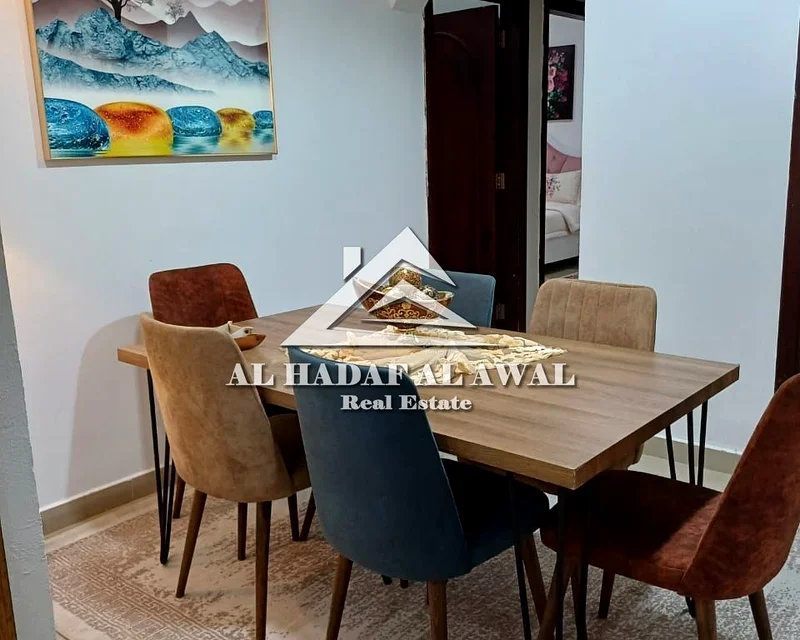 شقة مفروشة مكونة من غرفتين نوم للإيجار الشهري في الخان63827872059650111