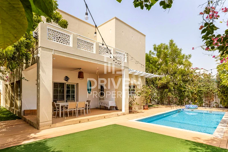 وحدة مطورة | تخطيط فريد | مشغولة من قبل المالك63916768600323110