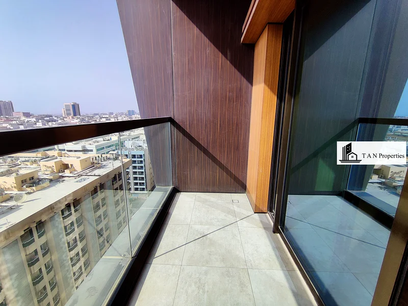 Elegant 2 BHk |•| 3 Balconies  |•| Close to Metro |•| Luxary Apartment63767848838401114