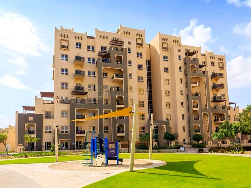 مطبخ مغلق | إطلالة مفتوحة | تخطيط واسع63728357744387110