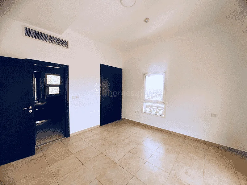مطبخ مغلق | إطلالة مفتوحة | تخطيط واسع63728357744387112