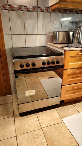 Indesit electric cooker 60cm