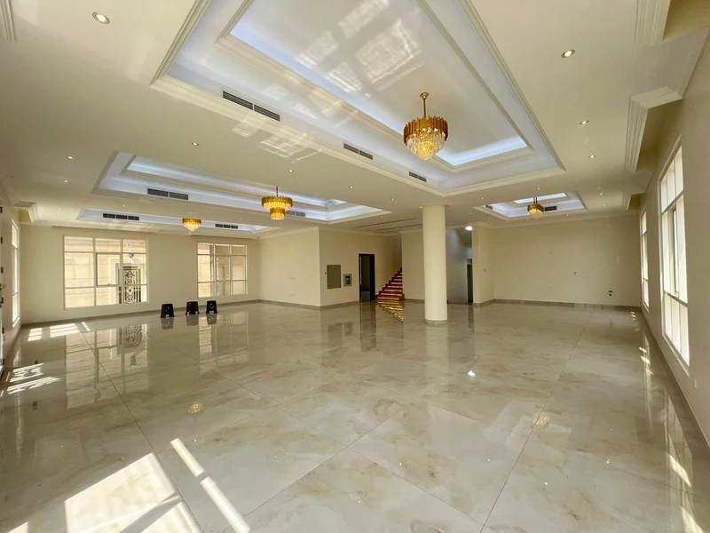 Spacious brand new 5 BR Villa for Rent in Wadi al63725079724163113