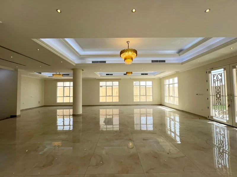 Spacious brand new 5 BR Villa for Rent in Wadi al63725079724163110